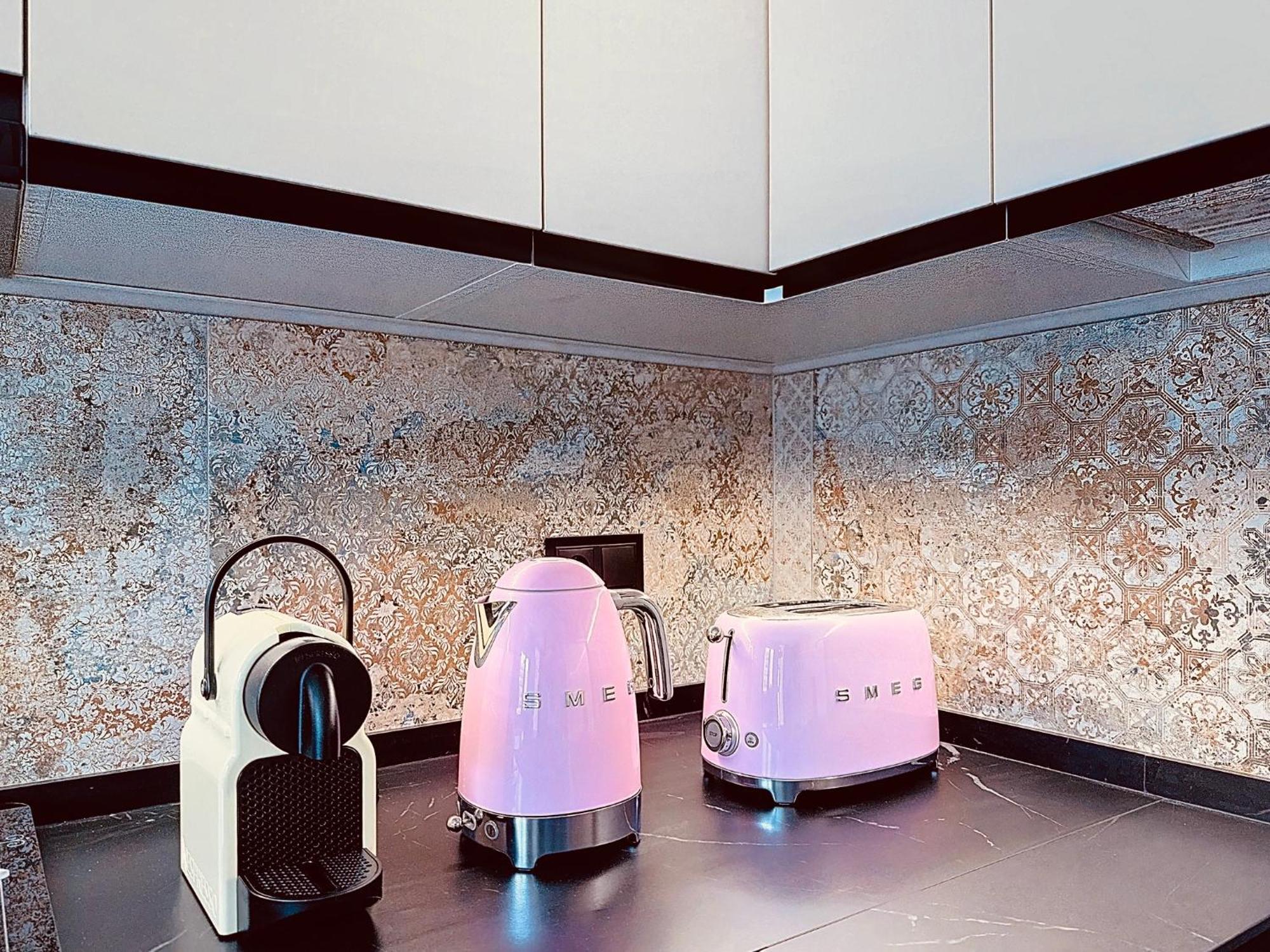 Alhambra Deco Homtels Appartement Torremolinos Buitenkant foto
