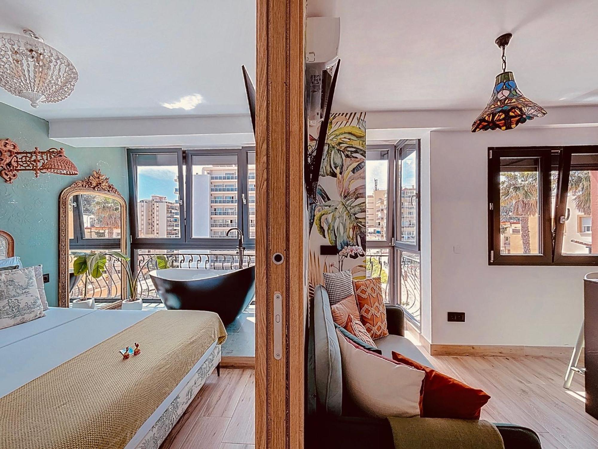 Alhambra Deco Homtels Appartement Torremolinos Buitenkant foto