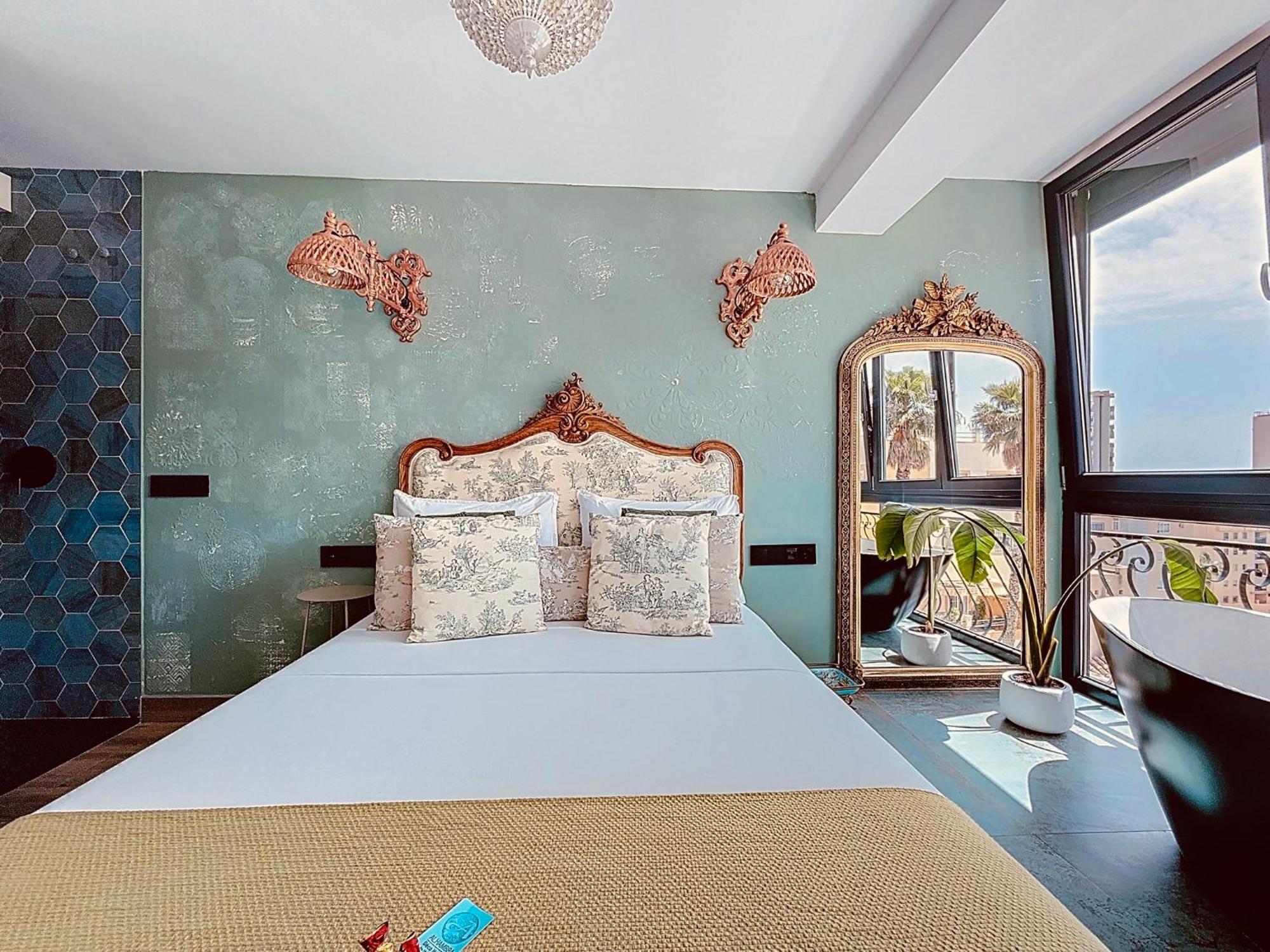 Alhambra Deco Homtels Appartement Torremolinos Buitenkant foto