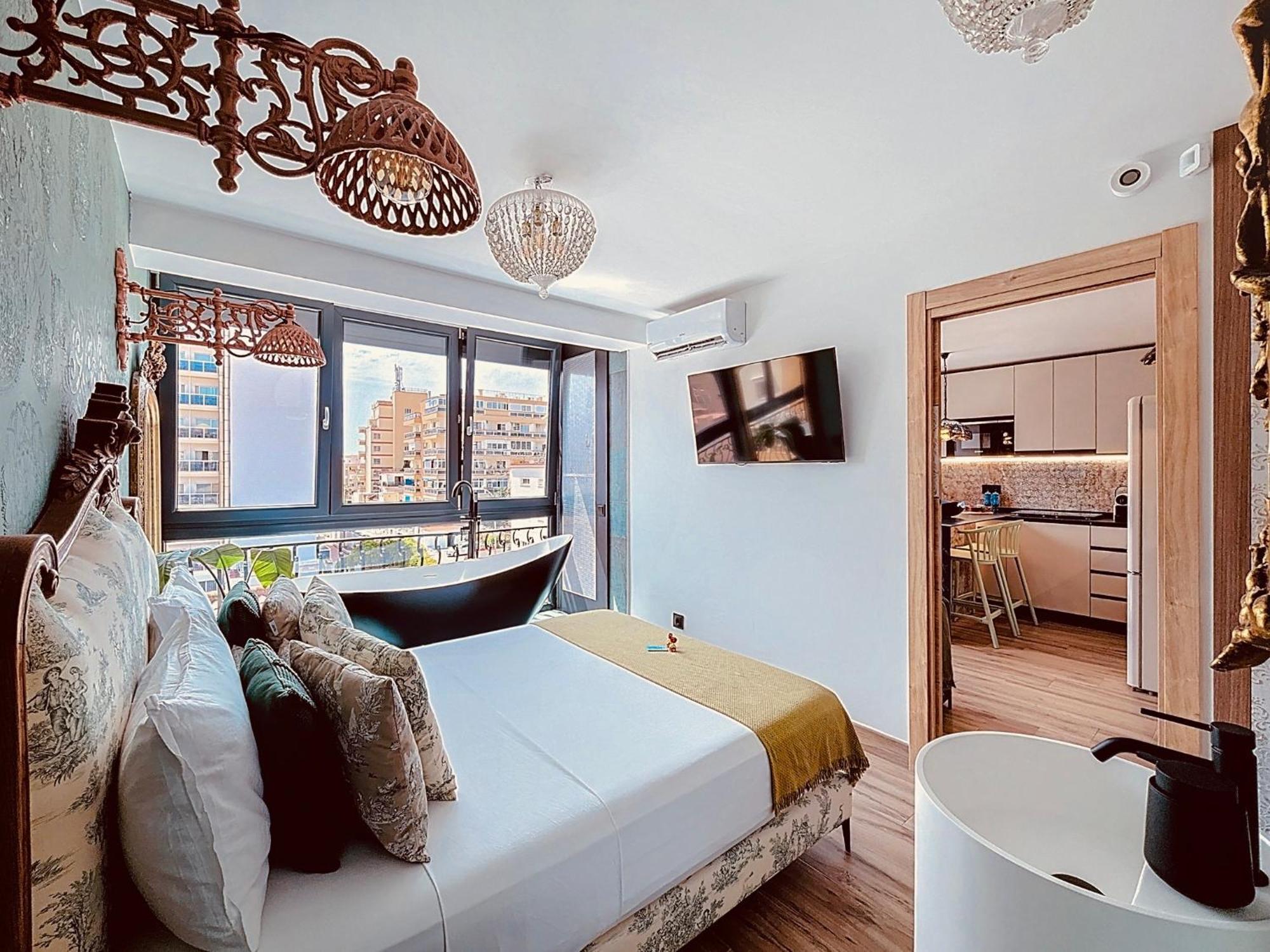 Alhambra Deco Homtels Appartement Torremolinos Buitenkant foto